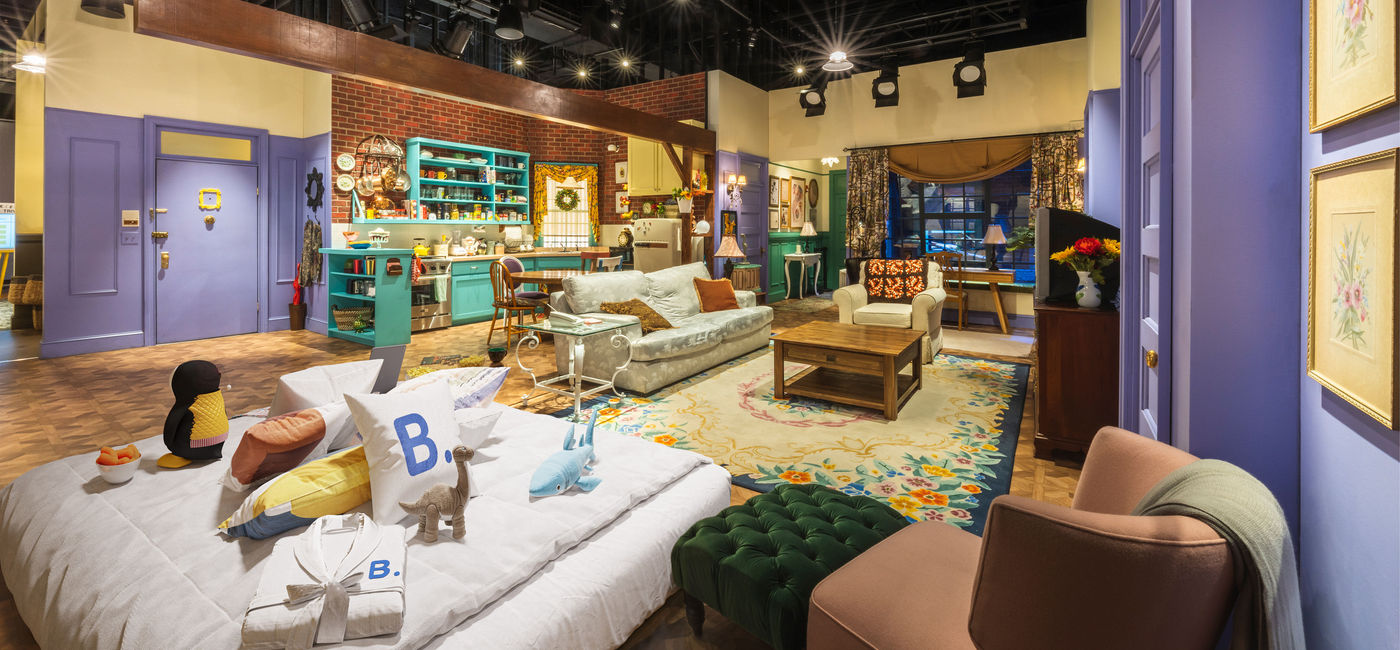 Image: The FRIENDS Experience, Monica and Rachel's Apartment (photo via Booking.com) ((photo via Booking.com))