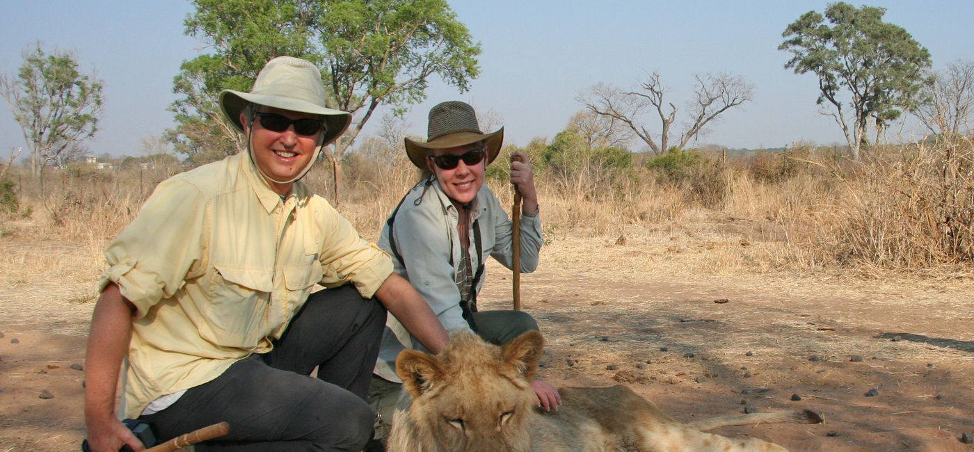 Image: PHOTO: Laura and Michael Kaufman, of Six Star World Travel in Dallas, on safari. (photo via Travel Experts)