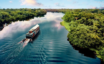 Uniworld Boutique River Cruises, Aria, Amazon