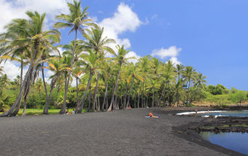 Punaluu Black Sand Beach, Kau