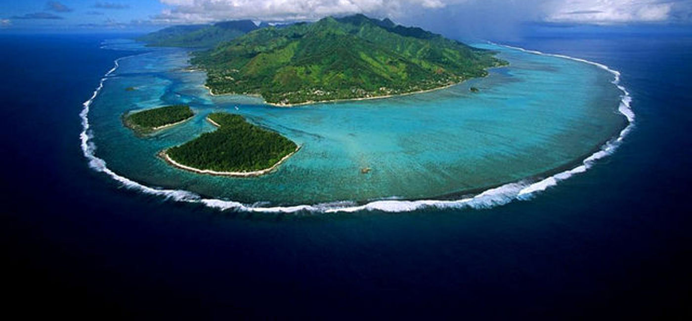 Image: PHOTO: Barack Obama has an amazing office for the next month. (Photo via Flickr/Dany13)