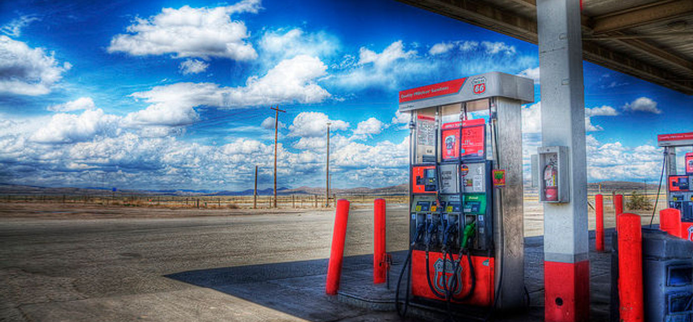Image: PHOTO: No longer any guesswork on that road trip pit stop. (photo via Flickr/Yuya Sekiguchi) 
