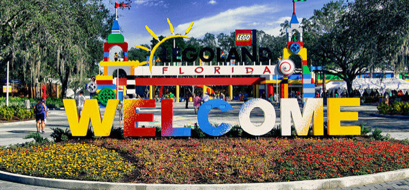 Image: PHOTO: The entrance to LEGOLAND Florida Resort. (photo via Flickr/Rain0975)