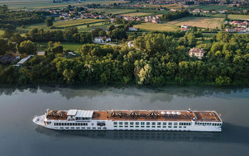 SS La Venezia, exterior
