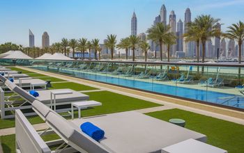 Hilton Palm Dubai Jumeirah, Hilton