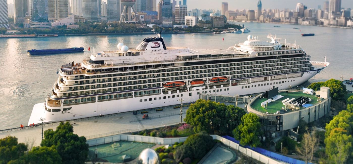 Image: Viking Yi Dun docked in Shanghai (Photo Credit: Viking)