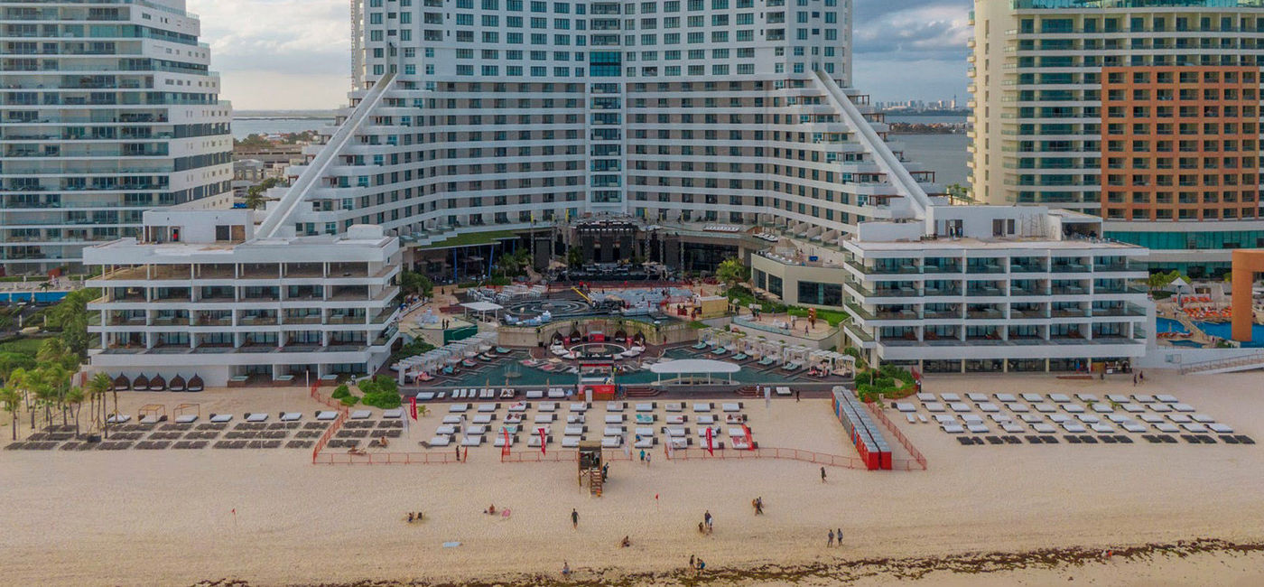 Image: PHOTO: An exterior view of Melody Maker Cancun. (photo via Melody Maker Cancun)