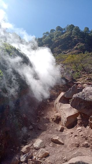 Ceboruco Volcano is a wonder of nature where visitors can relax and do sports. (Photo via TravelPulse.com).