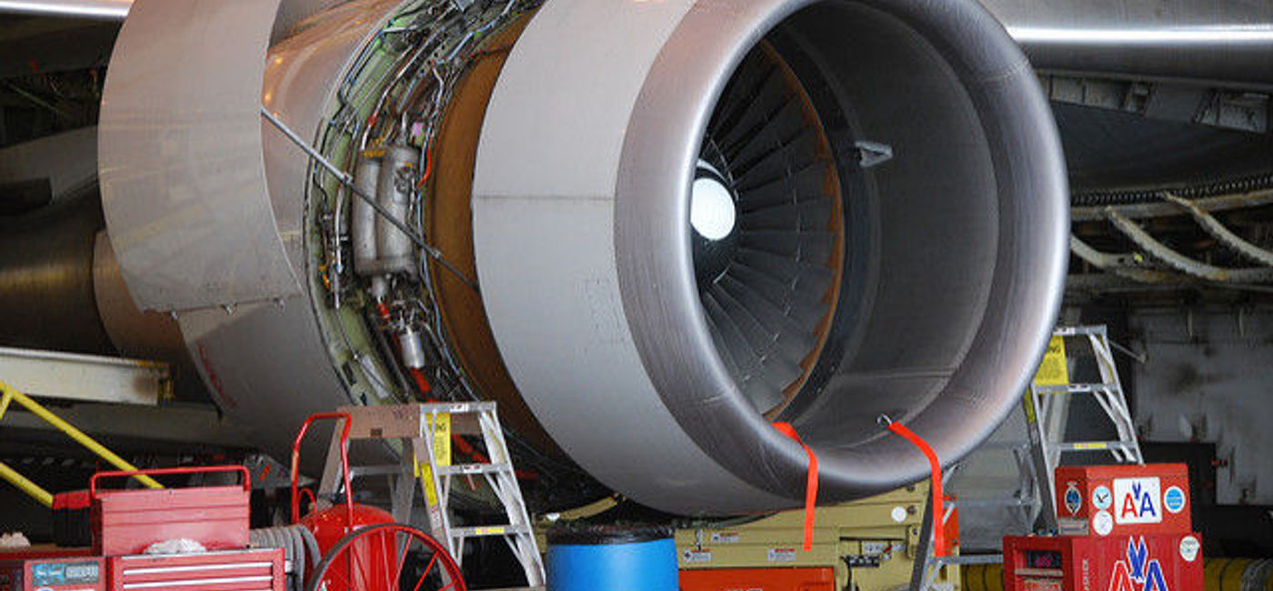 Image: PHOTO: American Airlines Boeing 767 port engine cowl open Dallas-Forth Worth International Airport. (photo via Flickr/Bill Abbott)