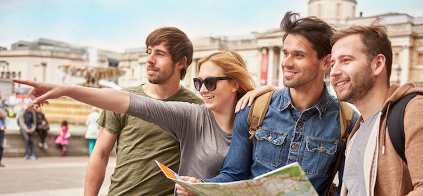 Image: PHOTO: Traveling group. (photo courtesy of Thinkstock)