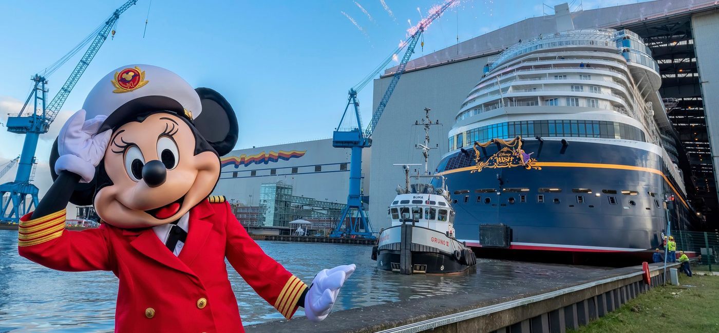 Image: Disney Wish takes to the water for the first time. (Disney Float Out)