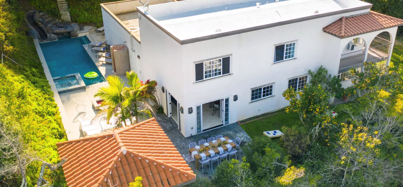 Image: Exterior of Villa Valencia, one of AvantStay's private rental properties (photo via AvantStay) ((photo via AvantStay))