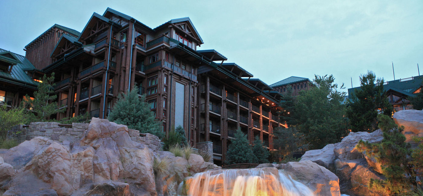 Image: PHOTO: Disney's Wilderness Lodge. (photo via Flickr/Sam Howzit)