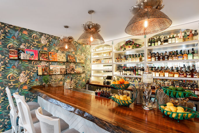 Island Inclusive dining at Bon Vivants