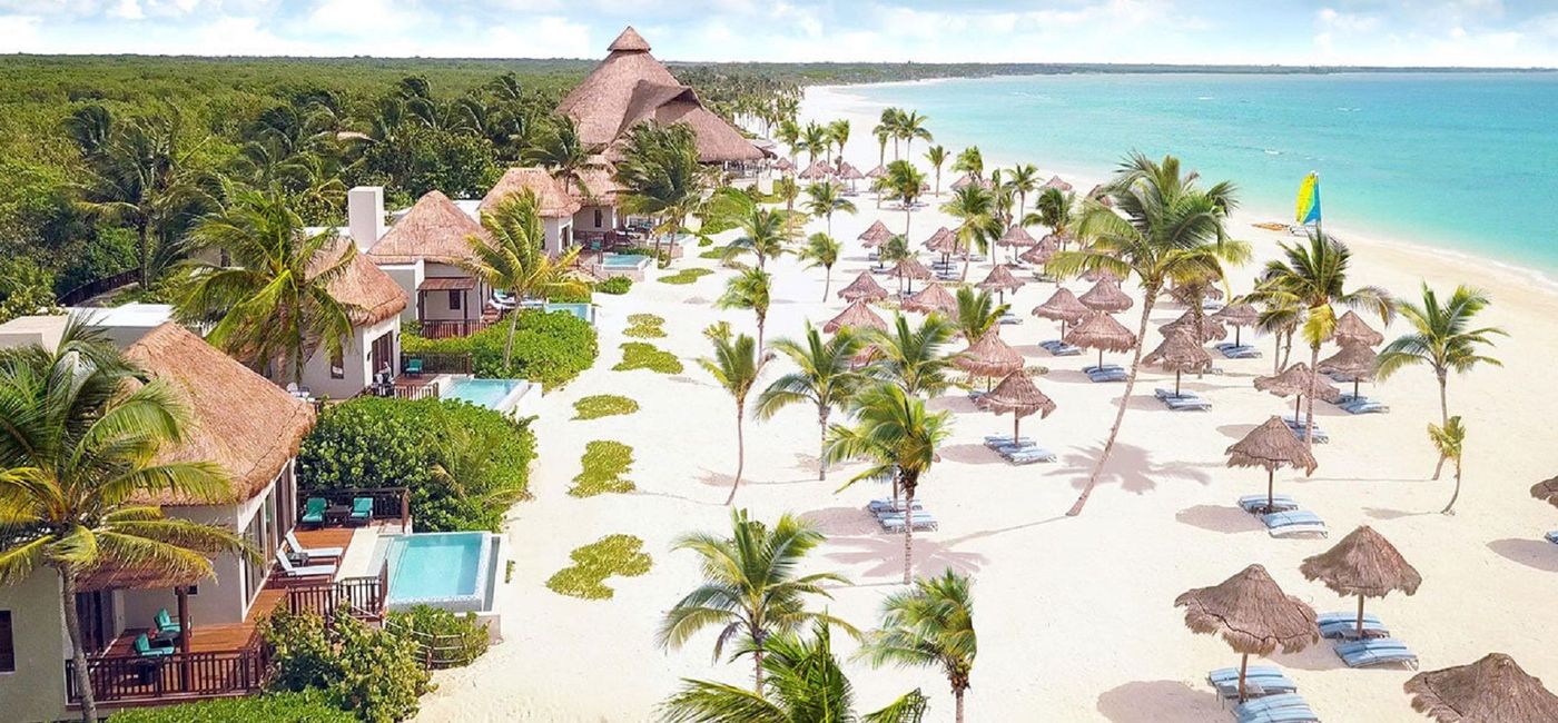 Image: PHOTO: Beachfront suites at Fairmont Mayakoba. (photo via Fairmont Mayakoba)