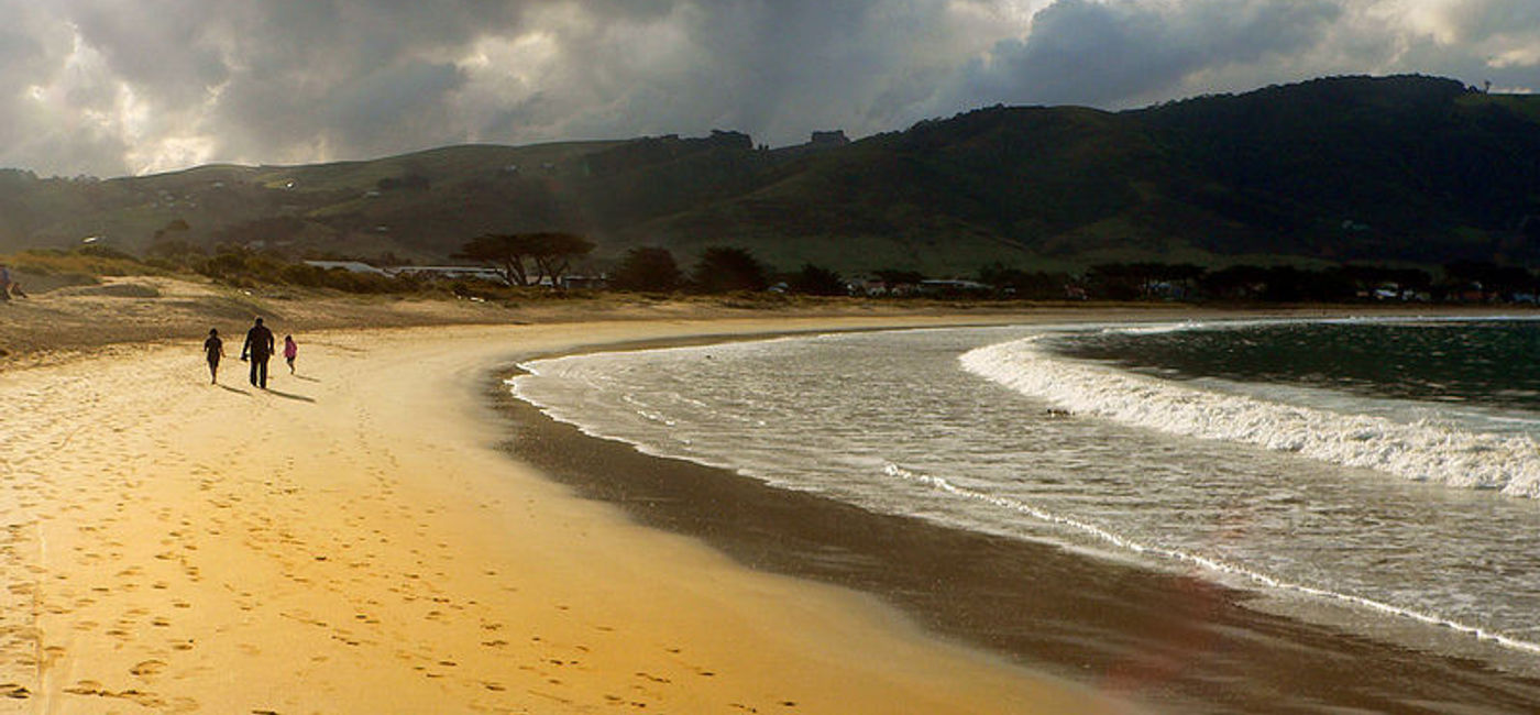 Image: PHOTO: The beautiful Apollo Bay in Victoria, Australia. (photo via Flickr/Bernard Spragg. NZ)