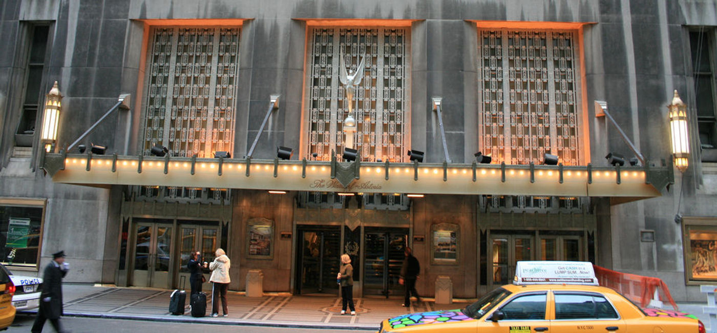 Image: Waldorf Astoria owner Anbang Insurance is proceeding with renovations of the historic property. (Photo via Flickr/Chris Breeze)