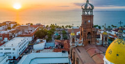 Se compartieron las novedades en Puerto Vallarta, las promociones de verano y las más de 50 actividades al aire libre que tiene el destino. (photo: Puerto Vallarta)