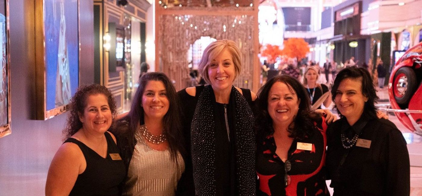 Image: TravelSavers team in Las Vegas (TravelSavers team in Las Vegas)