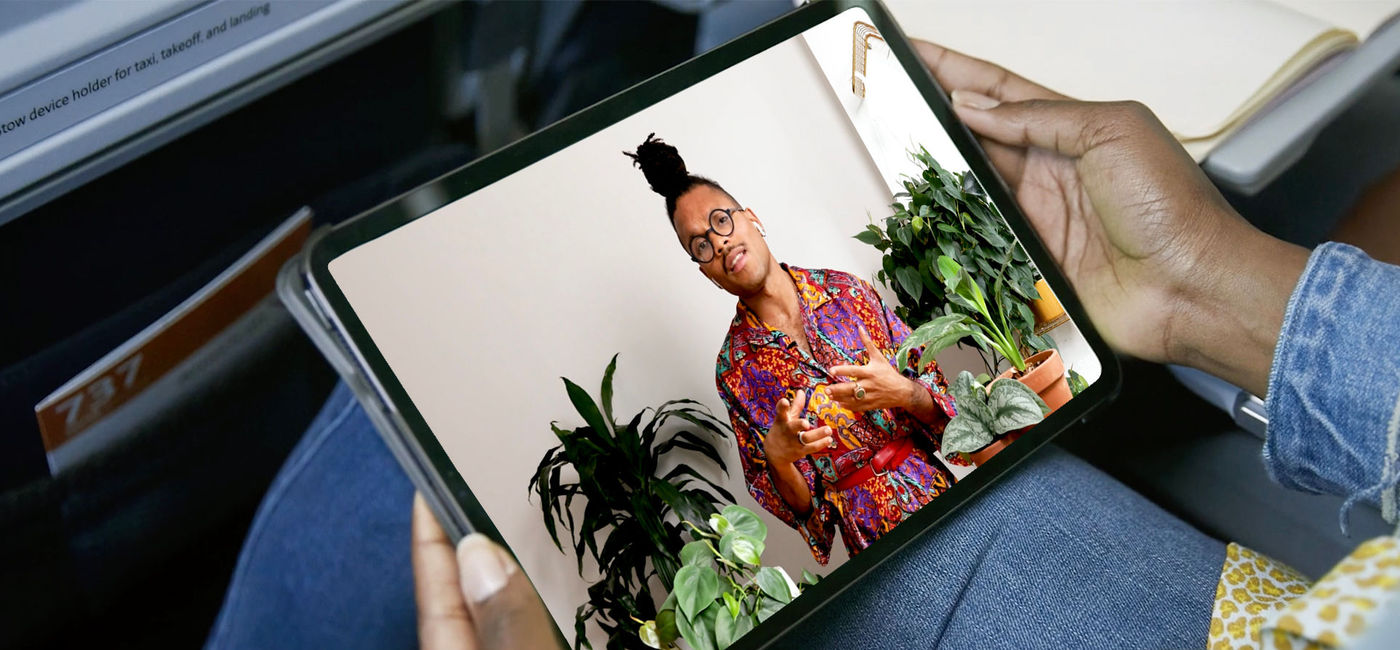 Image: Online learning during flight. (photo via American Airlines)
