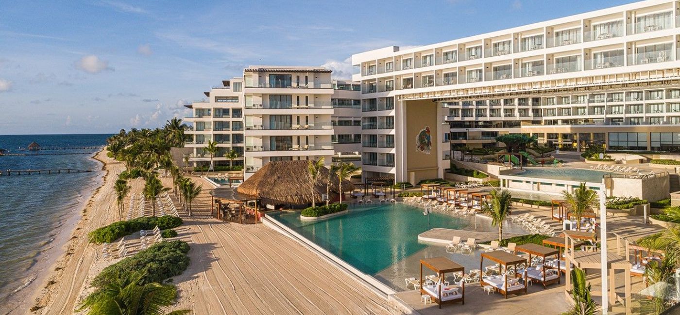 Image: (Courtesy of Sensira Resort & Spa)