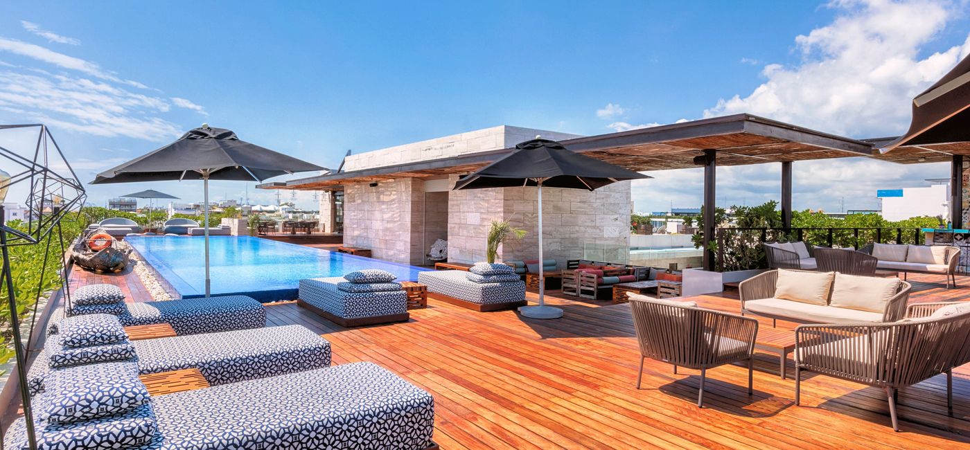 Image: The Yucatan Resort Playa Del Carmen's Rooftop Pool. (photo via Playa Hotels & Resorts) (Playa Hotels & Resorts)