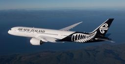 Air New Zealand Dreamliner in flight