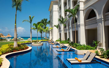 Hyatt Ziva Rose Hall Swim Up Suites