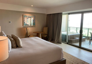 Seadust Cancun.