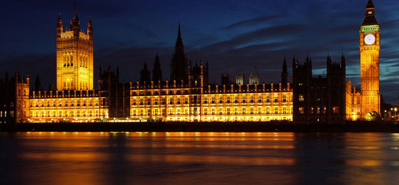 Image: PHOTO: Parliament attack leads to social media outpouring of support. (Photo via Flickr/Charlie Marshall)
