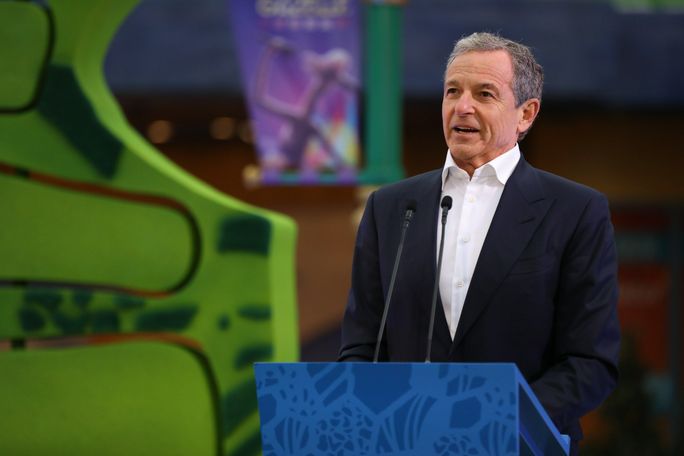 Bob Iger, CEO, The Walt Disney Company, Shanghai Disneyland, Shanghai Disney Resort, Zootopia land, China, theme parks 