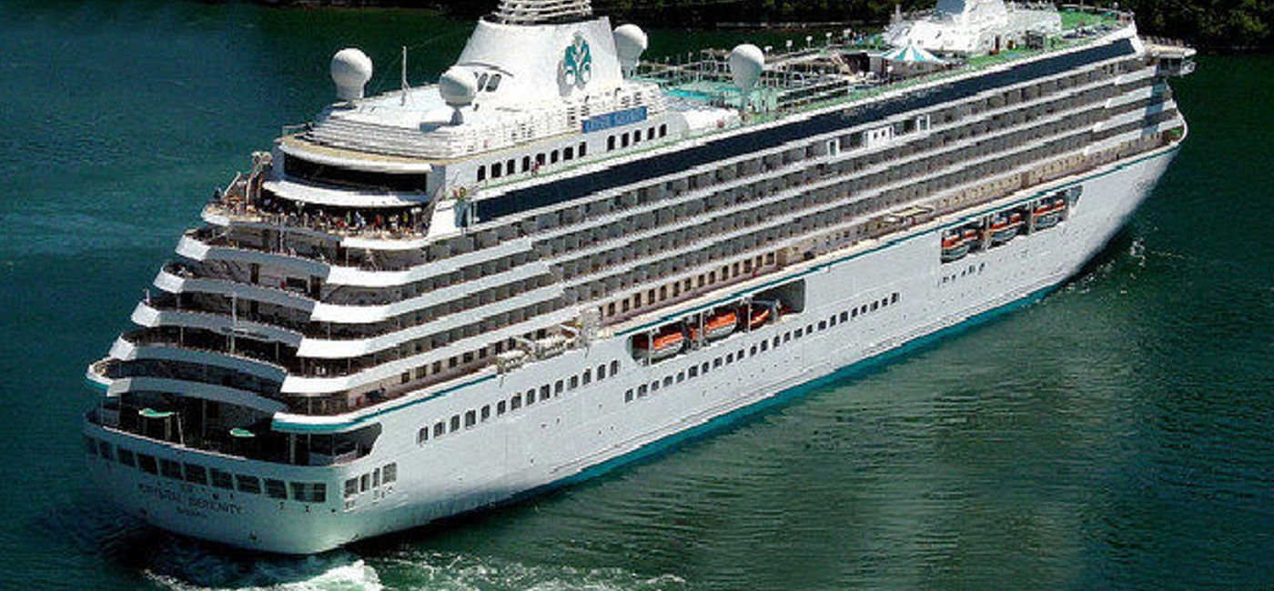 Image: PHOTO: Crystal Serenity (photo via Flickr/Sid Mosdell)