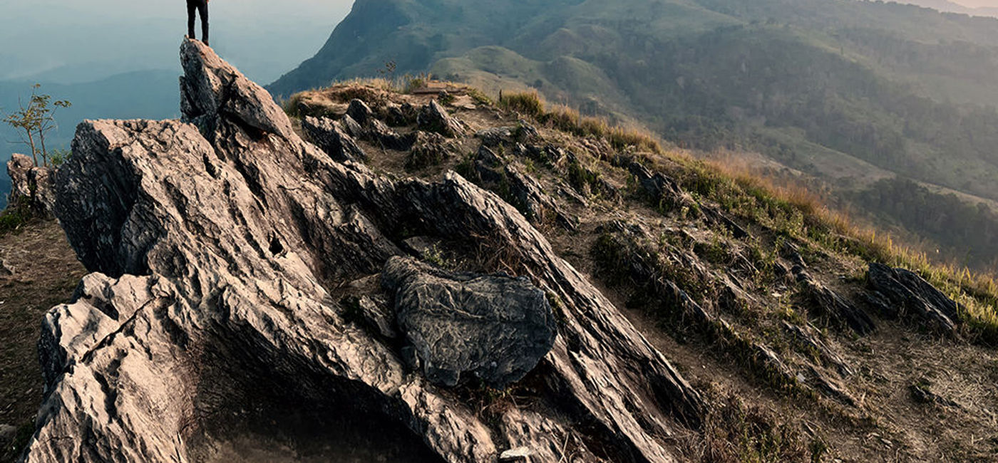 Image: PHOTO: Male hiker solo traveler. (photo courtesy of Thinkstock)