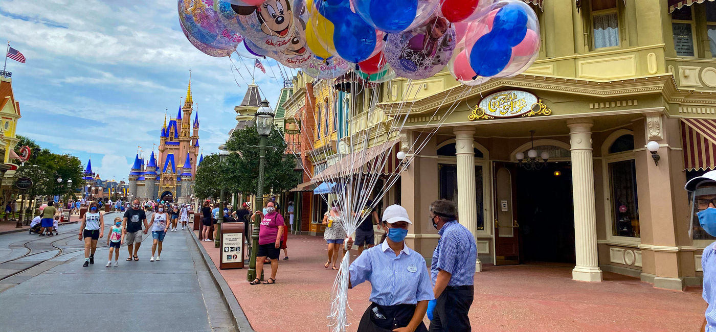 Image: PHOTO: Mickey Balloons on Main Street at Walt Disney World's Magic Kingdom (photo via Brooke Geiger McDonald)