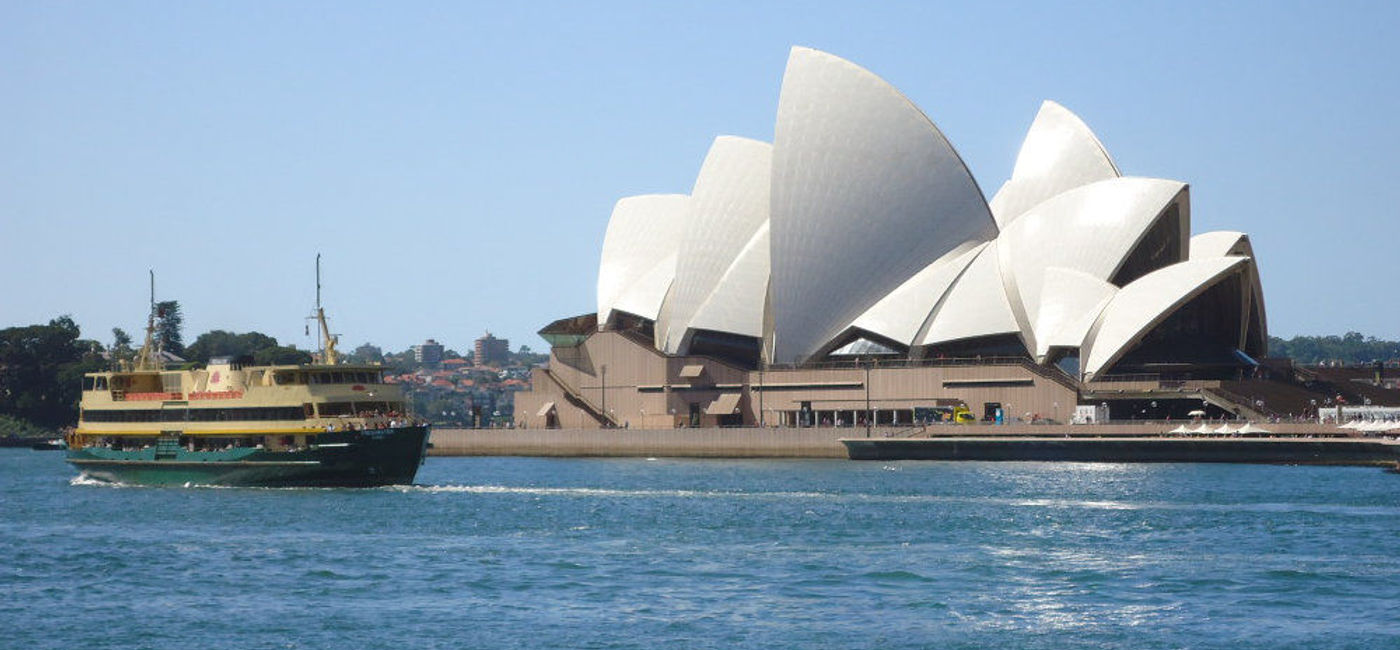 Image: PHOTO: Sydney Harbor is the shining star of this stunning city. (photo by Scott Hartbeck)