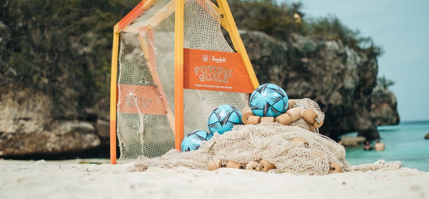 Image: The new Future Goals program uses fishing nets found in the ocean to create soccer goals. (photo via Future Goals) (Sandals Resorts)
