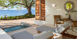 Joli Beachfront Walkout Butler Suite with Private Pool