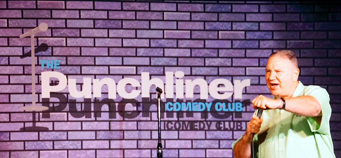 Image: PHOTO: Hilarious Jeff 'Big Daddy' Wayne knocks 'em out at The Punchliner Comedy Club on Carnival Cruise Line's Carnival Inspiration. (photo by Jason Leppert)