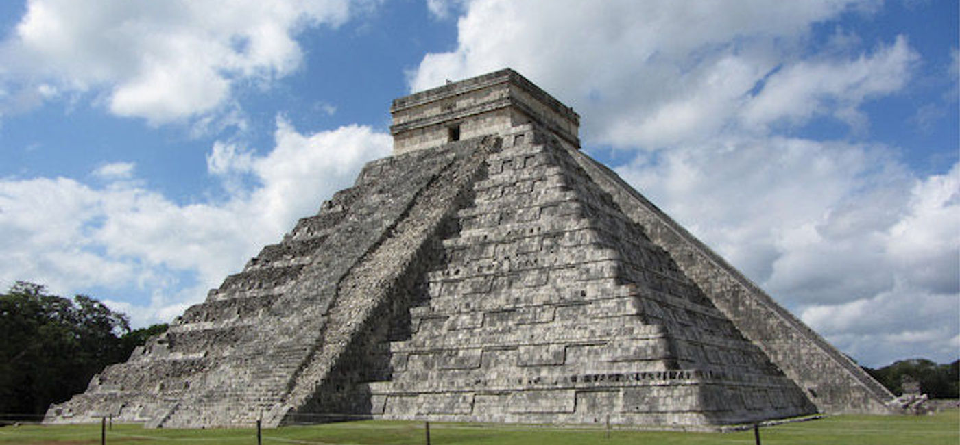 Image: While staying at Oasis Hotels & Resorts, plan a day trip to Chichen Itza. (David Cogswell)