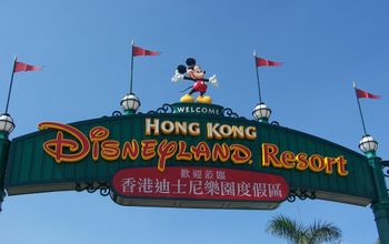 Hong Kong Disneyland Signs