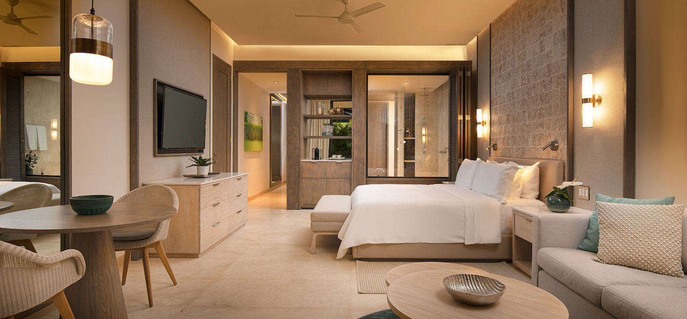 Image: Premier Club Suite. (photo via Casa de Campo)
