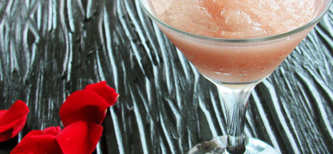Image: PHOTO: Romance Daiquiri at the Live Aqua Beach Resort Cancun. (Courtesy of Manuela Iragorri/La Coleccion Resorts) 