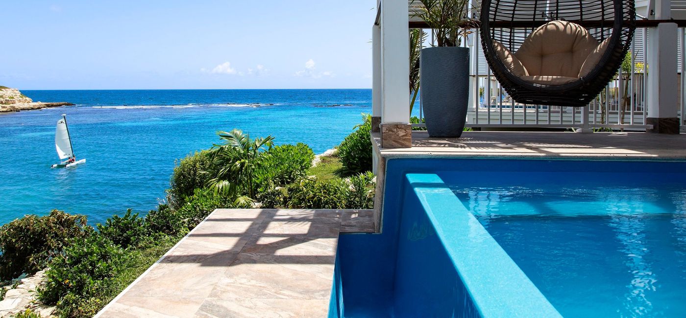Image: PHOTO: Hammock Cove Resort & Spa. (photo courtesy of Elite Island Resorts)