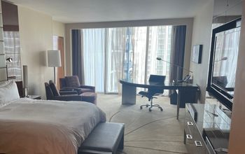 Room at the JW Marriott Marquis Miami