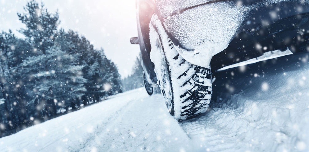 tires, car, snow, snowfall, snowstorm, trees, mountains road