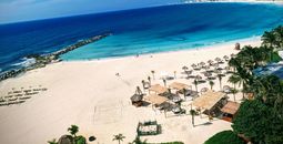 Playa Hotels & Resorts Celebrates Its 10th Anniversary in Cancun