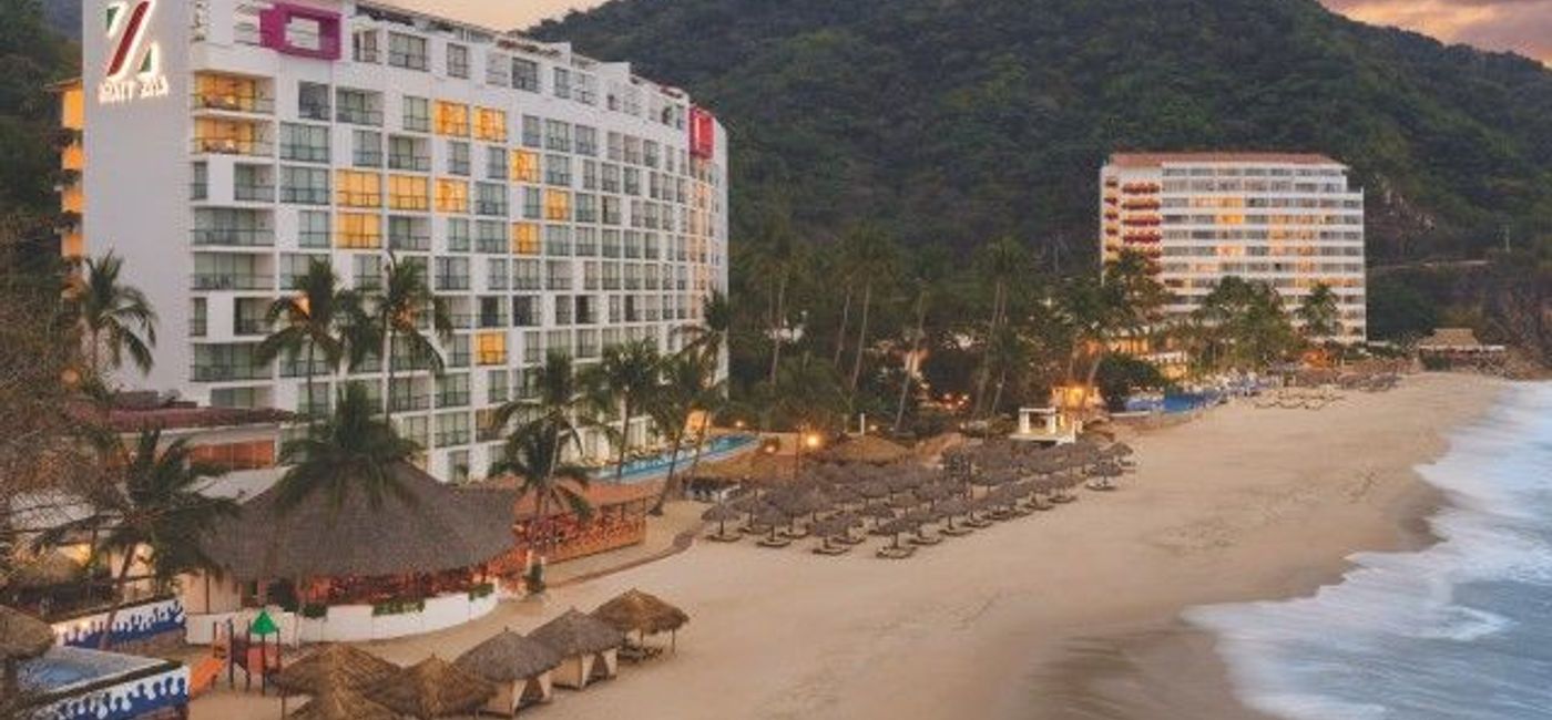 Image: PHOTO: Fun in the sun awaits you and your family at Hyatt Ziva Puerto Vallarta. (photo courtesy of Hyatt)