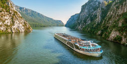 AmaMagna sails the Danube