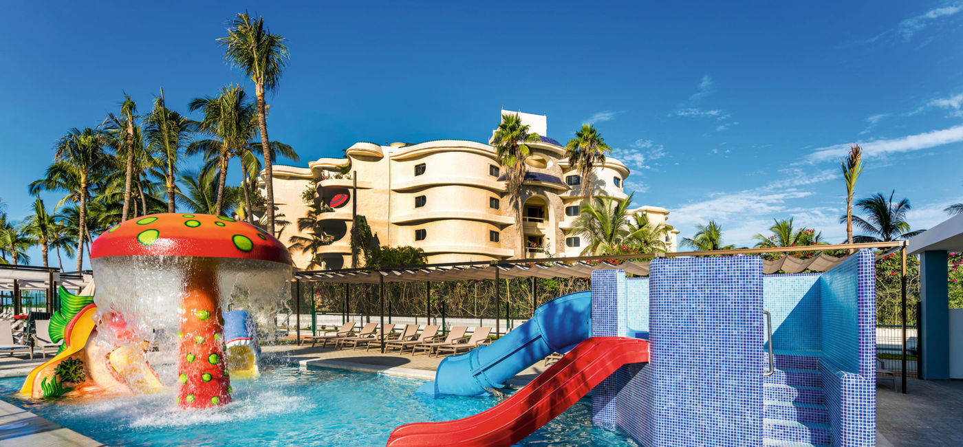 Image: PHOTO: Kids pool at Hotel Riu Vallarta. (photo via RIU Hotels & Resorts)
