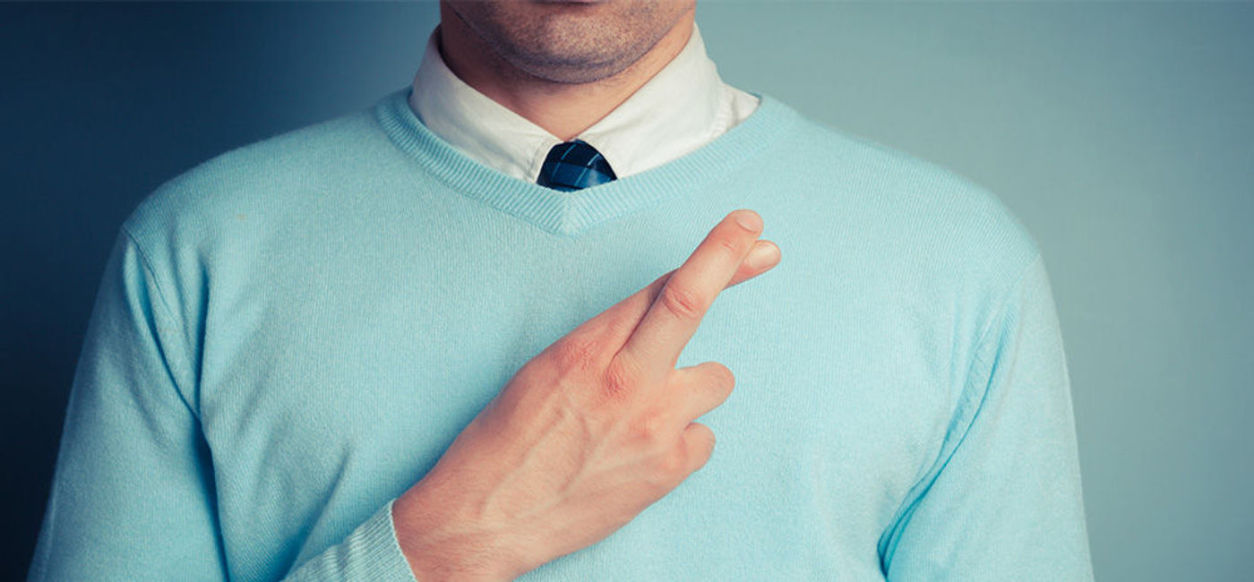 Image: PHOTO: Fingers crossed for good luck. (photo courtesy of Thinkstock)